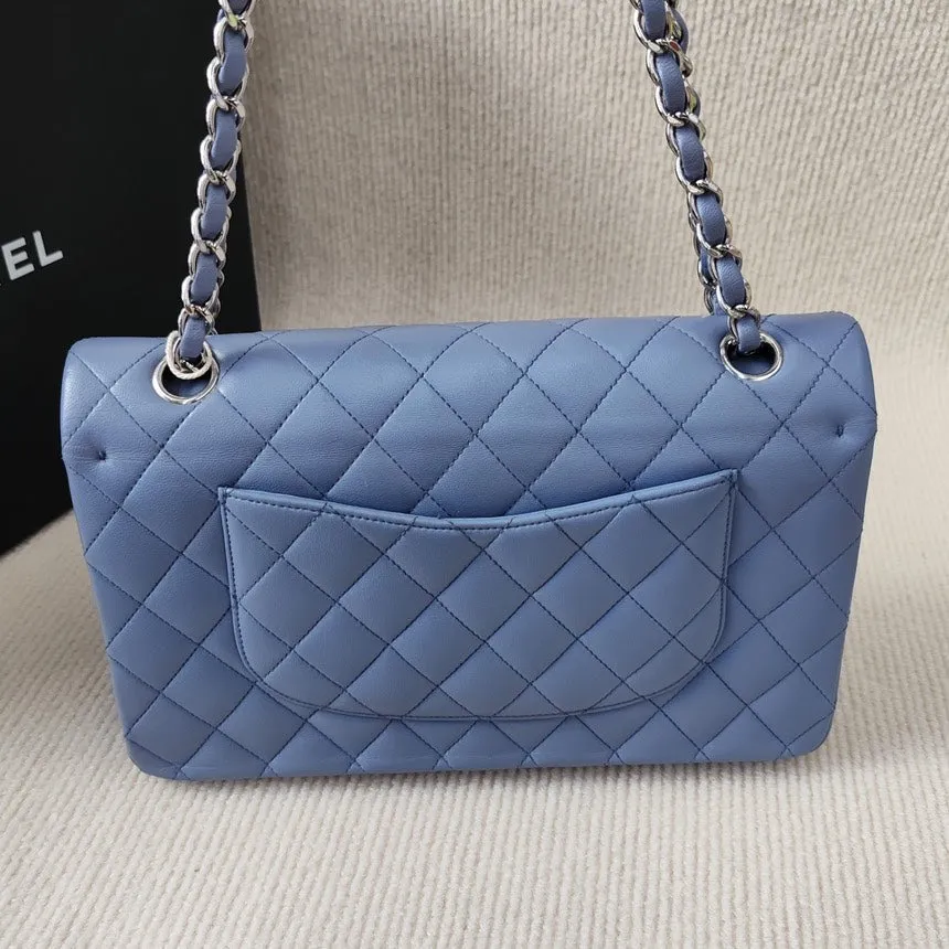 Chanel CF Classic Flap Bag 4043017