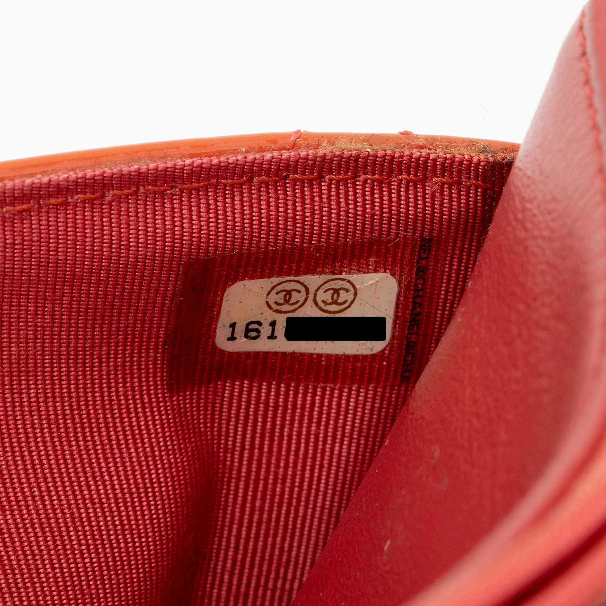 Chanel Patent Leather Classic Wallet on Chain (SHF-JIB4Sf)