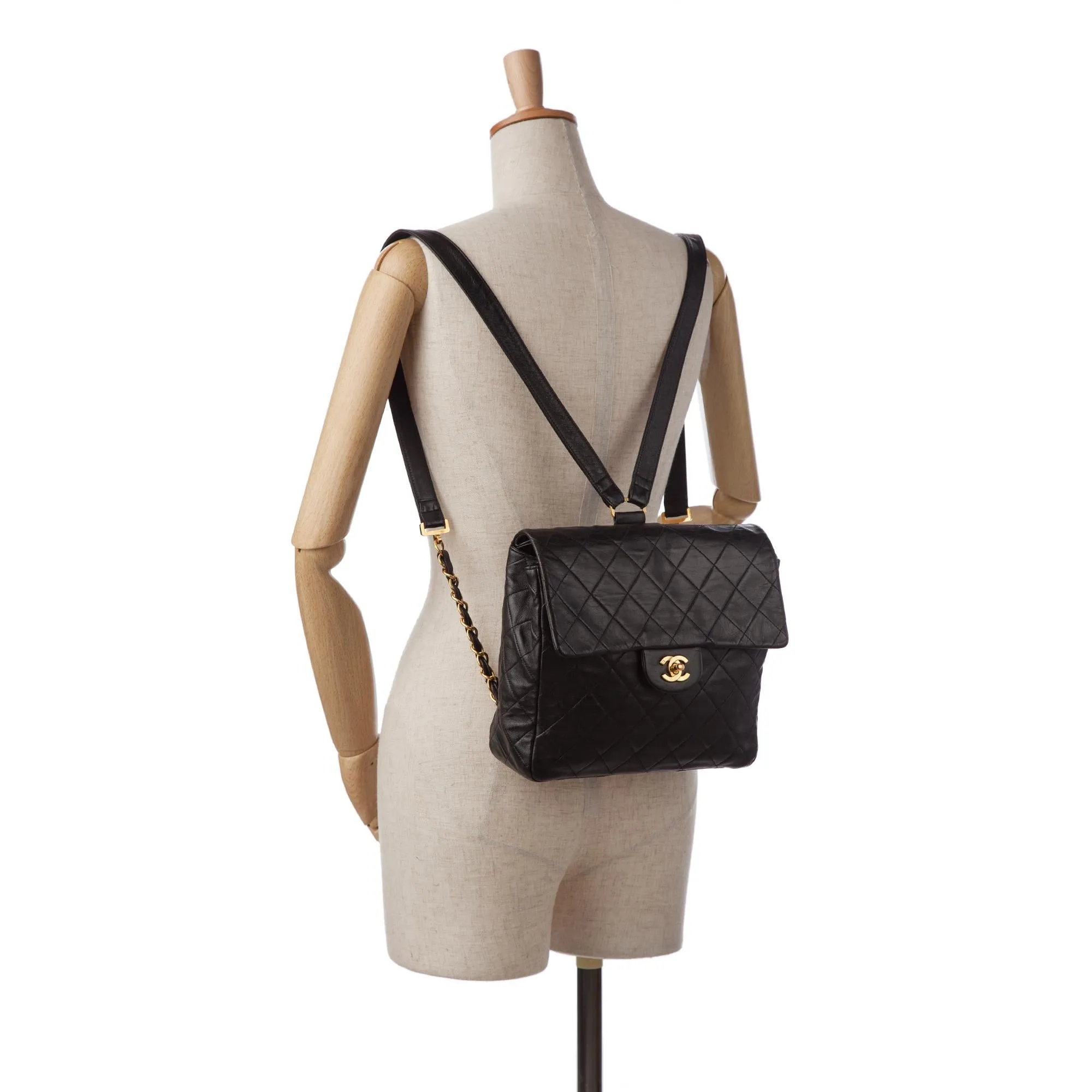 Chanel Quilted CC Flap Backpack (SHG-XI7DTD)