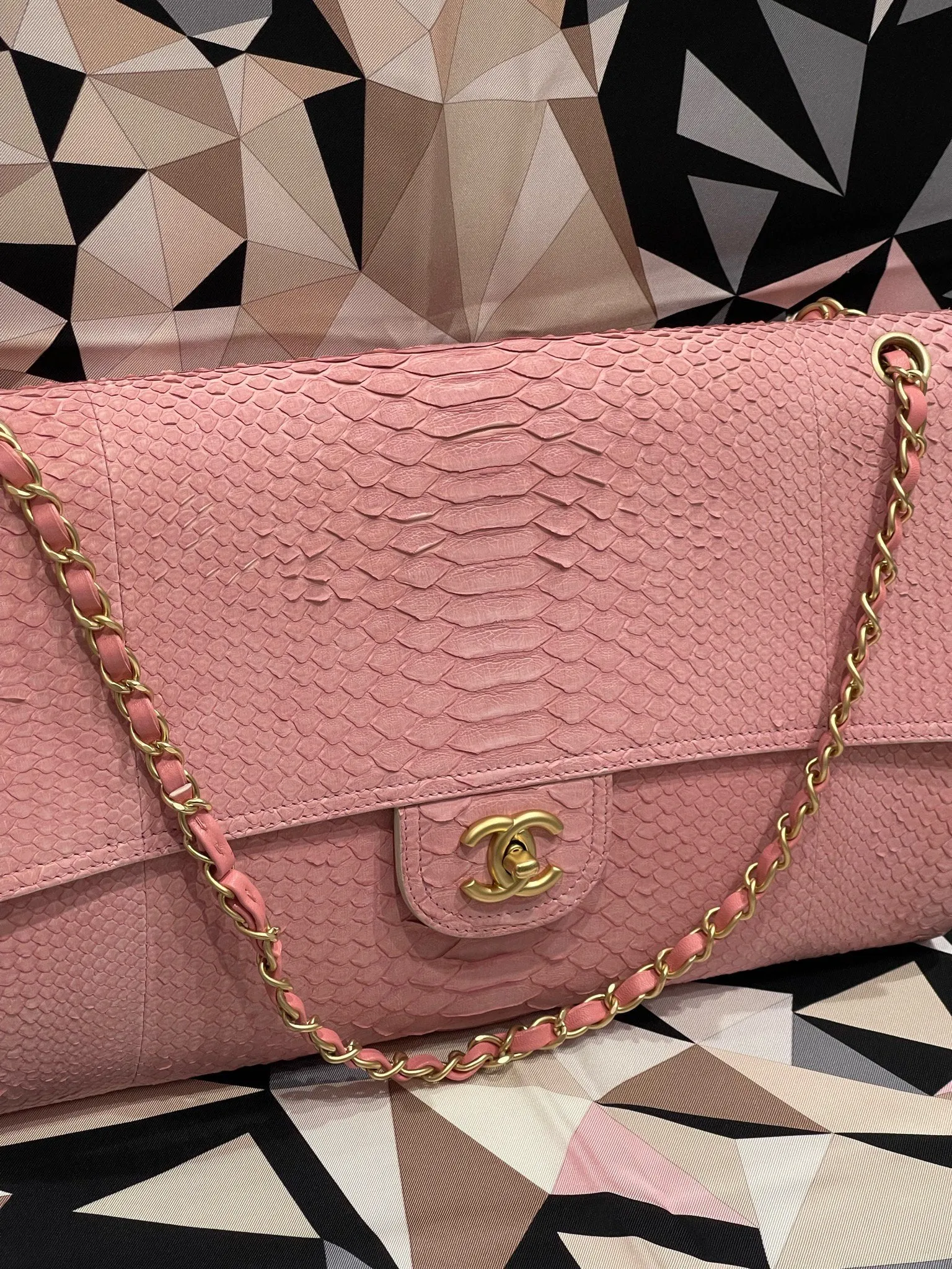 Chanel - Simple flap 34