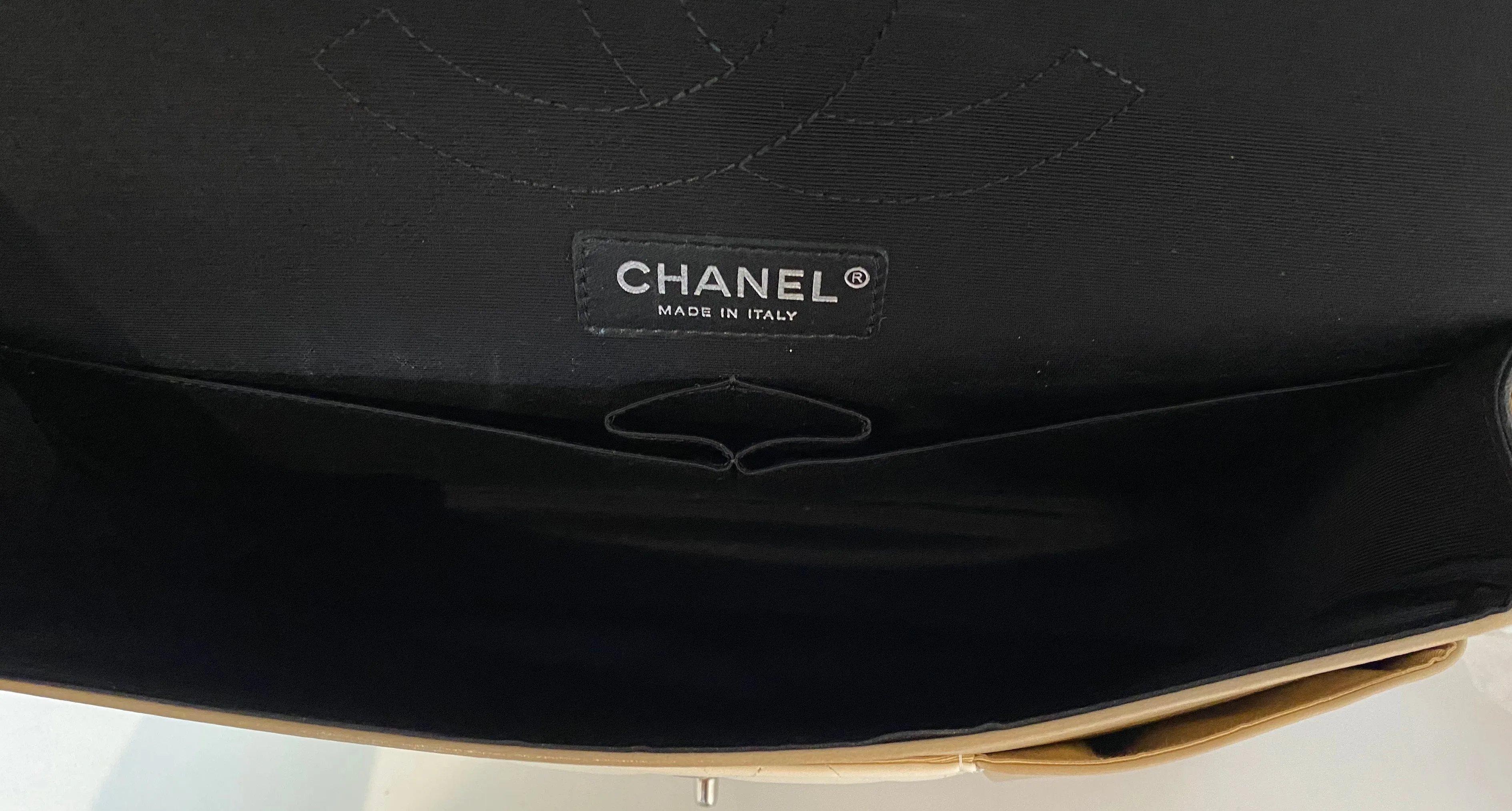 Chanel White/Beige/Black Lambskin Quilted Colorblock Double Flap Jumbo