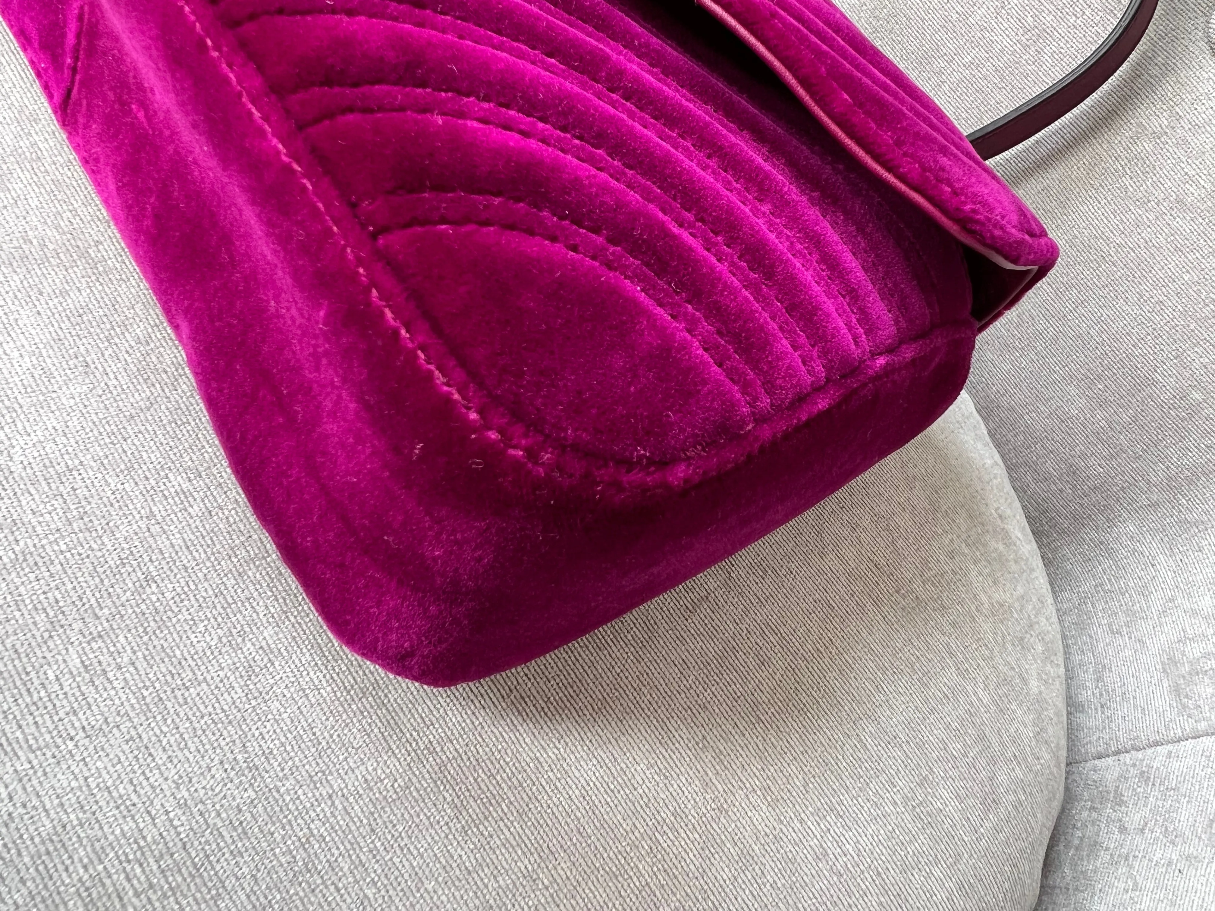 Gucci GG Fuschia Velvet tMarmont Small Shoulder Bag (RRP £1490)