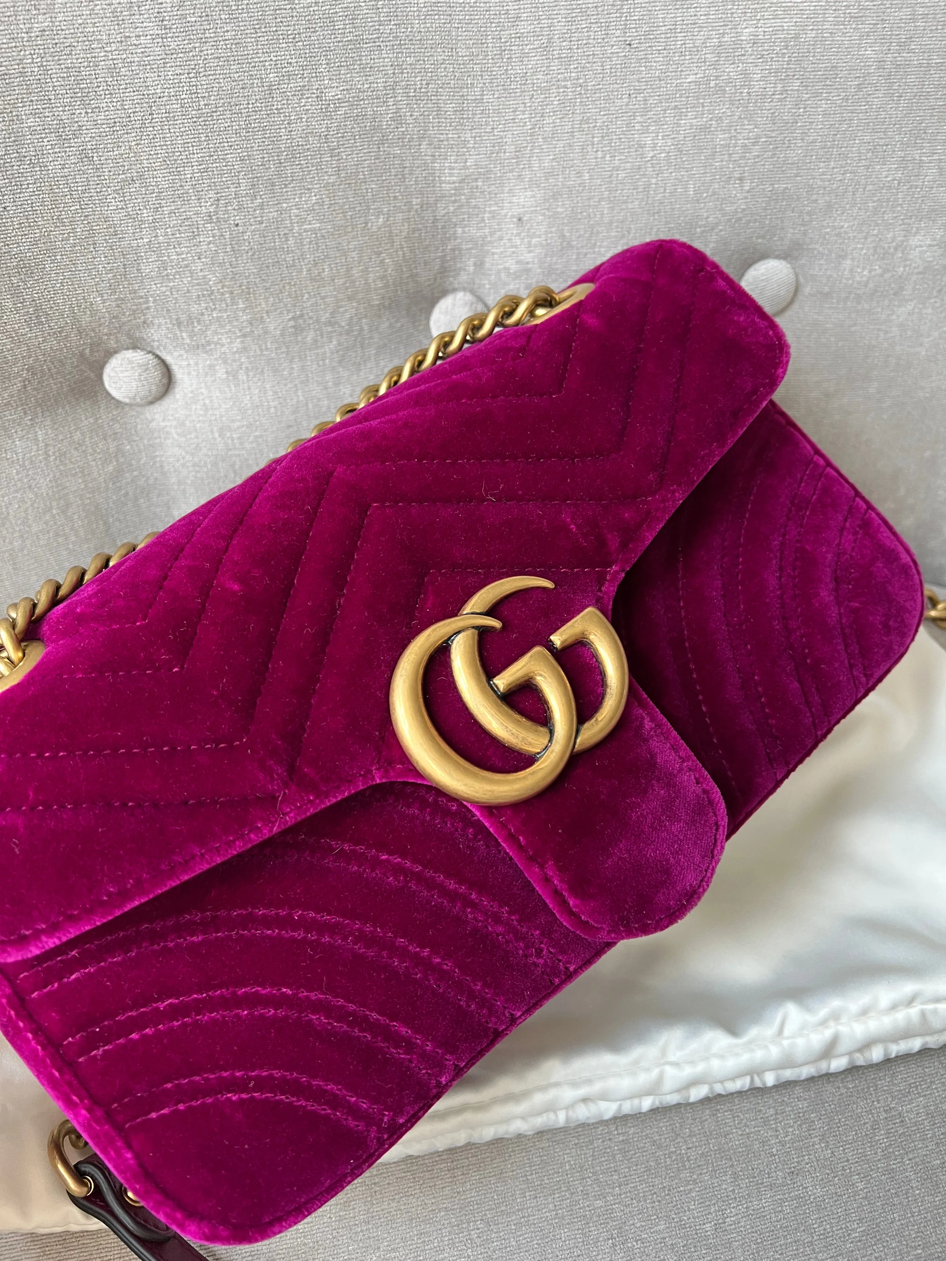 Gucci GG Fuschia Velvet tMarmont Small Shoulder Bag (RRP £1490)