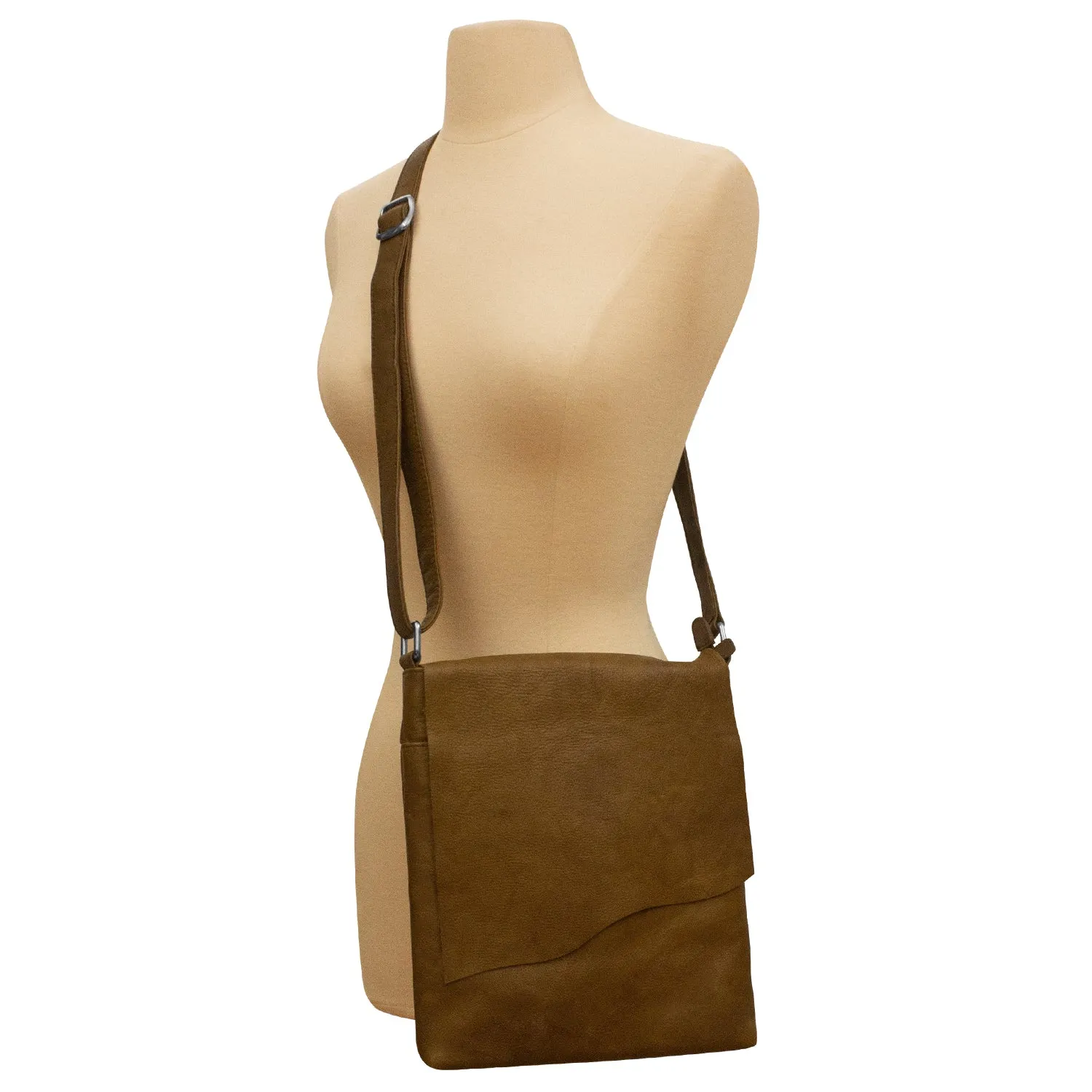 Medium Canada Bag